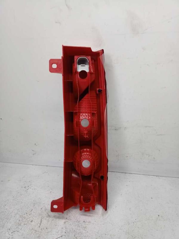 FEU ARRIERE GAUCHE CITROEN JUMPY/ PEUGEOT EXPERT / FIAT SCUDO 1/2007+ - Vue 2